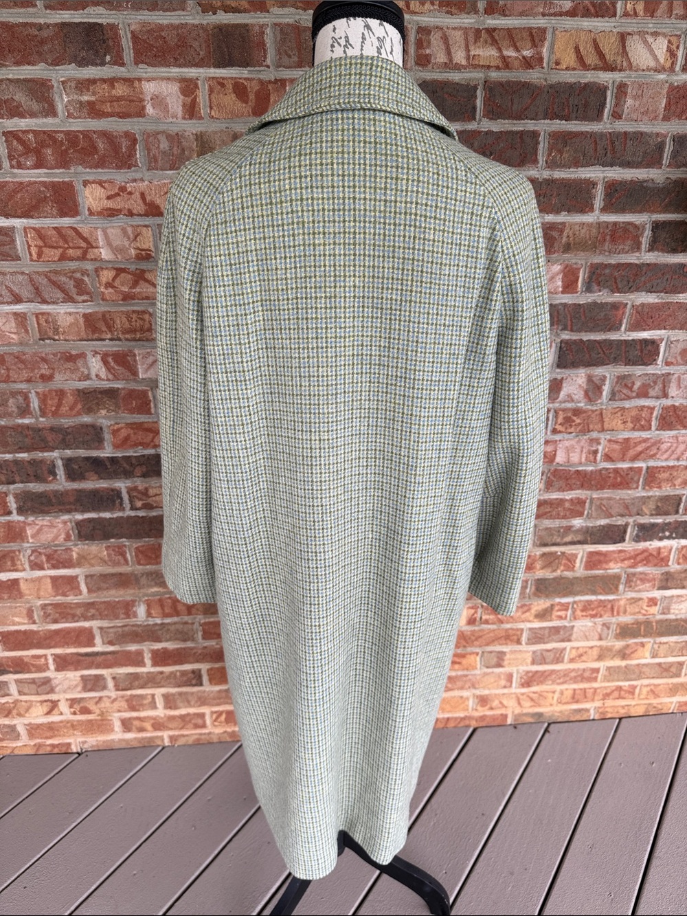 Vintage 1960’s Women's Green Check Wool Coat - Picture 7 of 15
